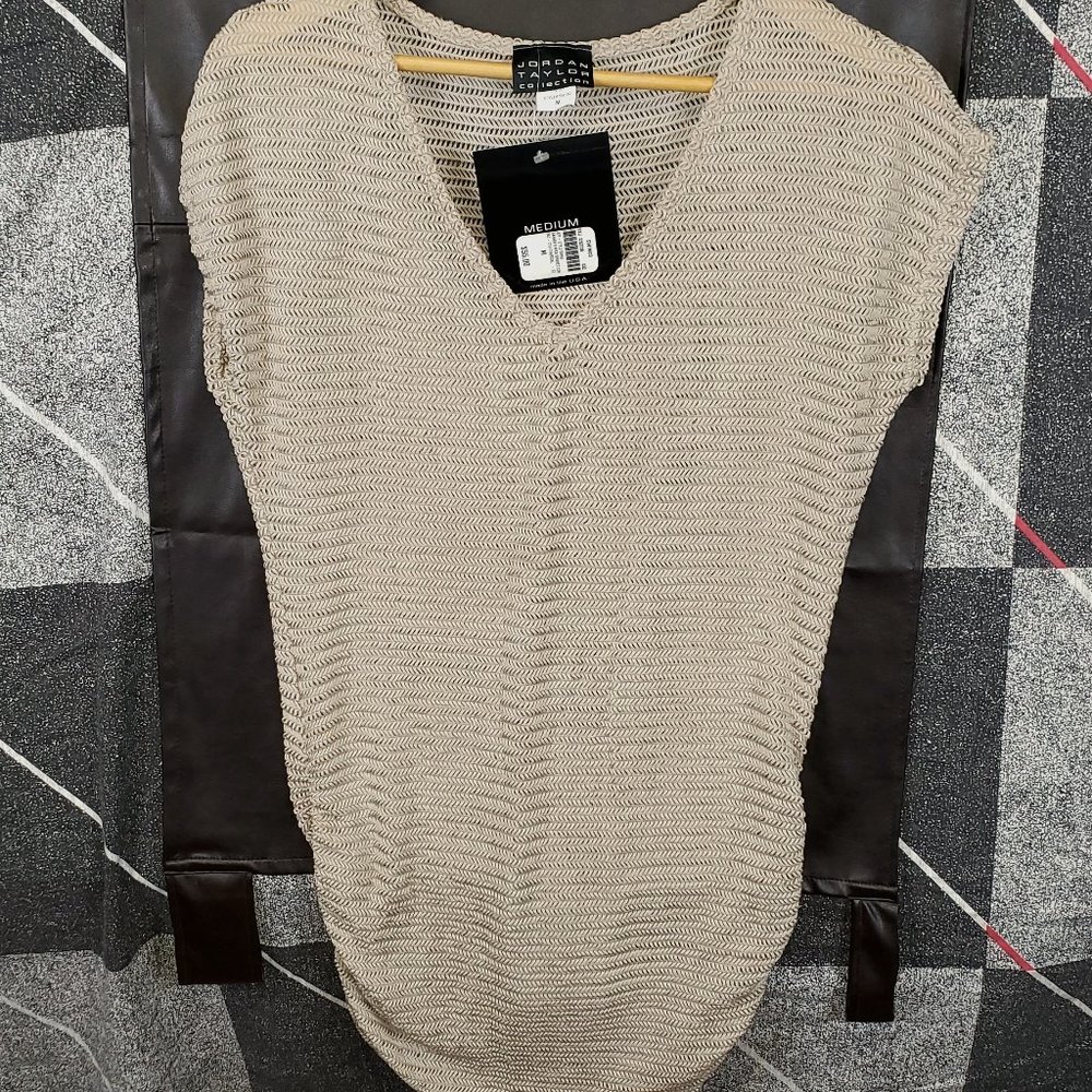 New Jordan Taylor blouse NWT size M